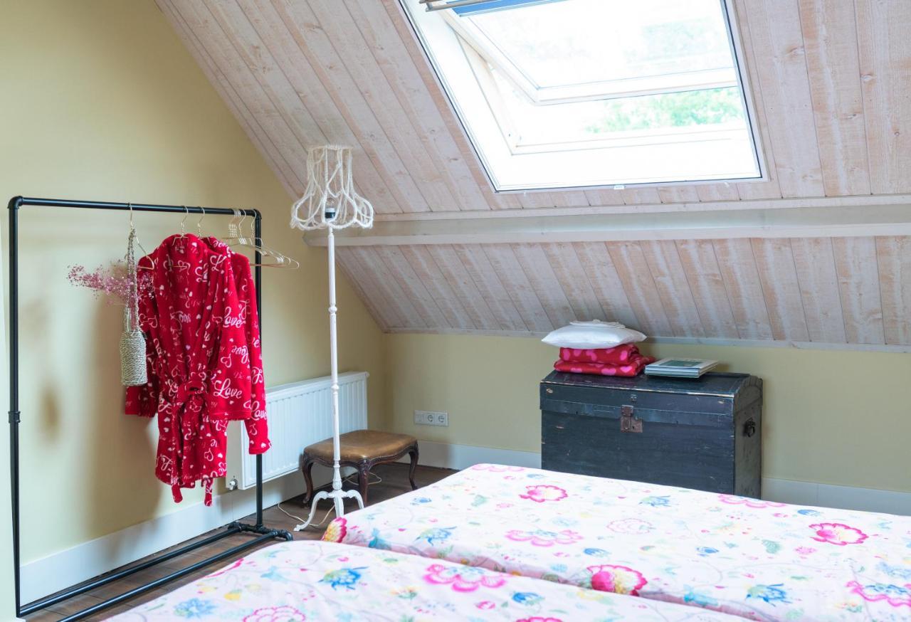 אוירשחוט B&B De Ouw Skuur מראה חיצוני תמונה
